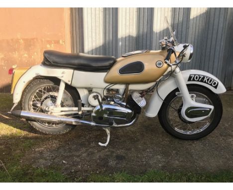 EXTRA LOT:  A 1962 Ariel Arrow Super Sports, registration number 707 KUO, frame number T25934G, engine number T25934G, gold/w