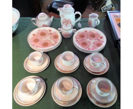 A part-tea and dinner service, decorated with pink poppies.
