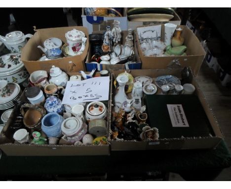 Five boxes of assorted ceramics to include: figurines, vases, crested china, cups & saucers and other items.