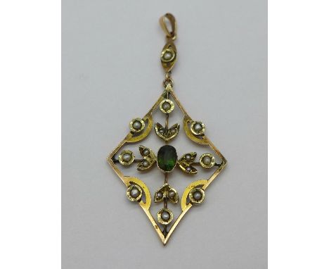 A 9ct gold, green stone and seed pearl pendant, 2.3g, width 23mm