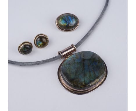 5-tlg.Schmuck-Set mit Labrodorit, 800er und 925er Silber Gesamt-Gew.78,02g, großer Anhänger, L*B ca.5,55*5,8cm, an Kautschukb