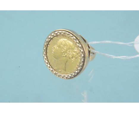 An 1878 sovereign in 9ct gold ring mount, size K 1/2, weight approx 13.5g