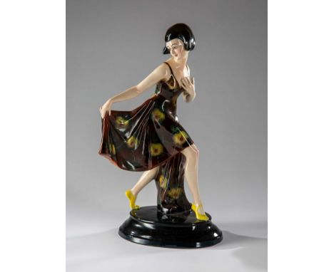 Art Deco Figur "Tänzerin", weißes Porzellan polychrom bemalt. Volkstedt (Thüringen), Deutschland. Tänzerin mit Blumenkleid au
