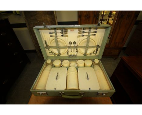 Vintage Sirram picnic hamper, complete with contents