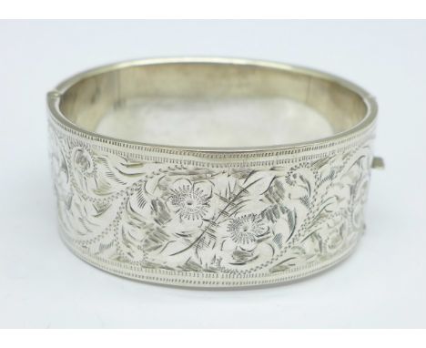 A silver bangle 