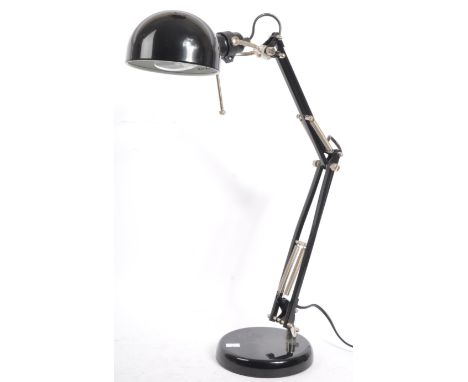 A late 20th century anglepoise style desk / table lamp light. The lamp finished in black having an aluminium pendant shade, a