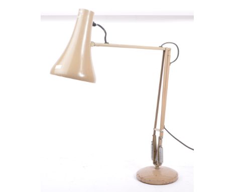 A retro mid 20th century anglepoise industrial factory table desk lamp light. Having a conical shade with press button to bac