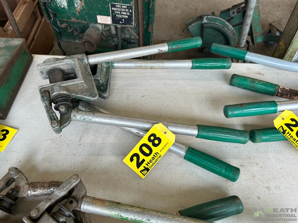 Lot 208
