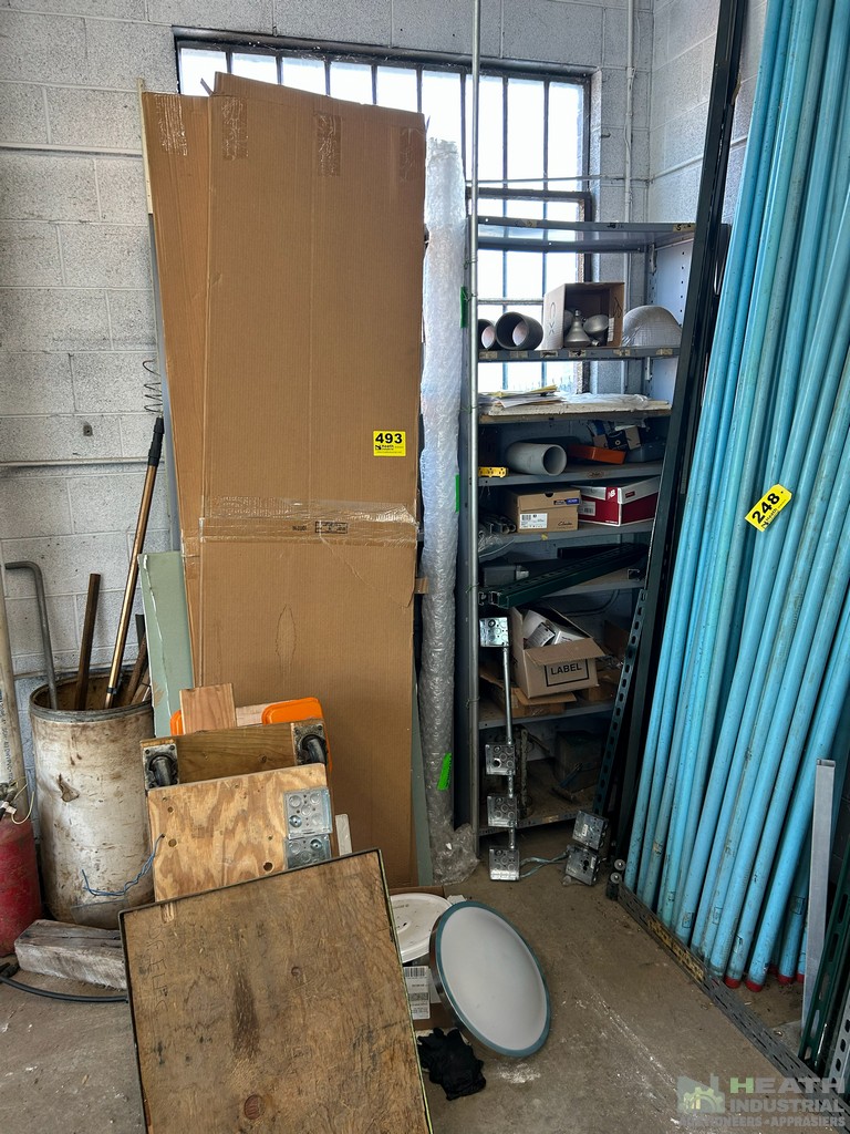 Lot 493