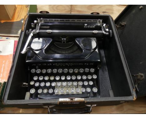 A Vintage Cased Everest Typewriter 