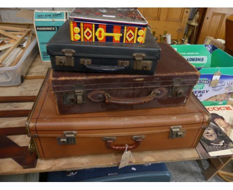 Five assorted vintage cases and a collection of playing cards. 