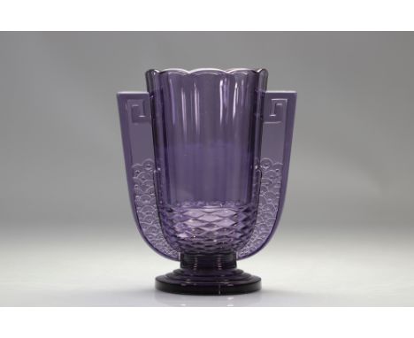 Val Saint Lambert Art Deco vase "Romeo" Luxval - Weight: 1.60 kg - Shipping available - Region: Belgique - Sizes: H 225 MM L 