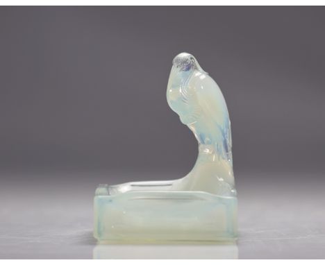 Val Saint Lambert Sculpture "The Opalescent Heron" - Weight: 585 g - Shipping available - Region: Belgique - Sizes: H 120 MM 