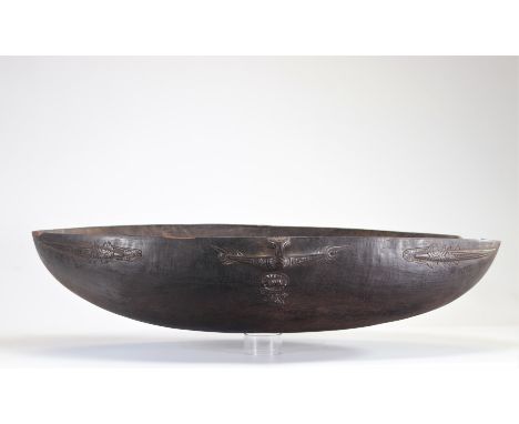 Art from Oceania - Large carved wooden food bowl from Oceania - Weight: 8.00 kg - Shipping unavailable - Region: Oceanie - Si