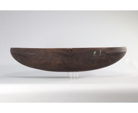 Pair of large carved wooden food bowls - Art Oceania - Weight: 10.00 kg - Shipping unavailable - Region: Oceanie - Sizes: H 1