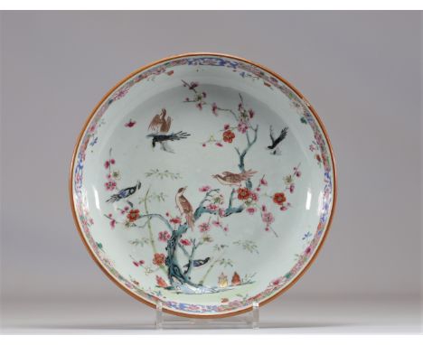 Chinese famille rose dish decorated with birds on a tree - Weight: 140 g - Shipping unavailable - Region: Chine - Sizes: H 60