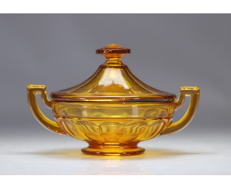 Val Saint Lambert Covered bowl "Noemie" Luxval - Weight: 1.22 kg - Shipping available - Region: Belgique - Sizes: H 160 MM L 