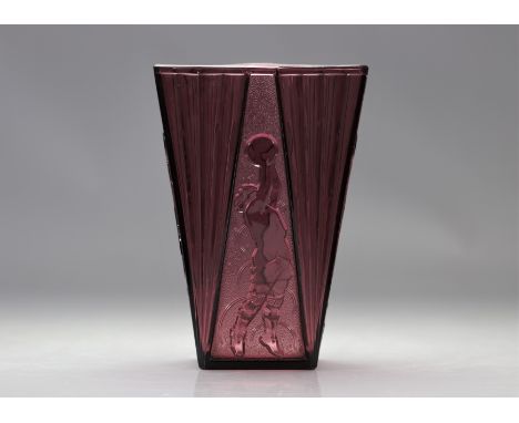 Val Saint Lambert Art Deco vase "Banqueteurs" Luxval - Weight: 1.60 kg - Shipping available - Region: Belgique - Sizes: H 112