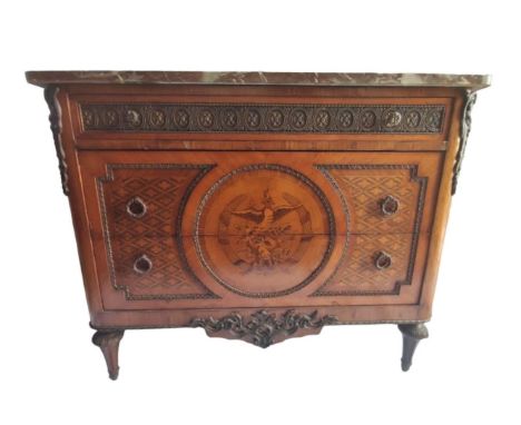 Chest of drawers in marquetry enhanced with marble bronze - Weight: 0 g - Shipping unavailable - Sizes: L 1070 mm x P 480 mm 