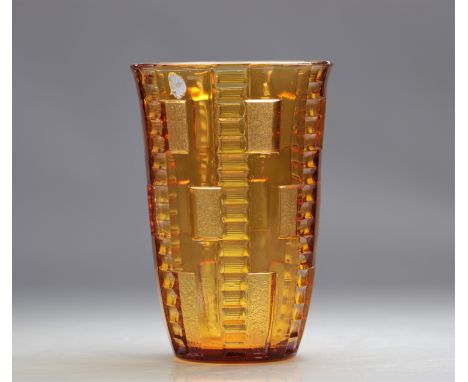 Val Saint Lambert Art Deco vase "Piece" Luxval - Weight: 1.29 kg - Shipping available - Region: Belgique - Sizes: H 210 MM D 