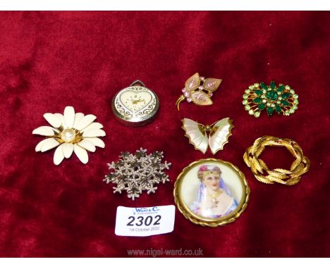 A small quantity of brooches, watch pendant, Limoges enamel brooch of a lady, butterfly, etc.