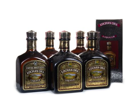 LOCHANORA (5) Scotch Whisky Liqueur 4x 75cl, 1x 70cl, all 35% volume, one in carton.