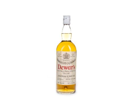 DEWAR'S WHITE LABEL 26 2/3 FL.OZ. Blended Scotch Whisky 26 2/3 fl.oz, 70° proof.