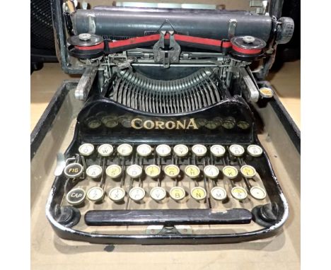 Cased Corona typewriter. Not available for in-house P&amp;P 