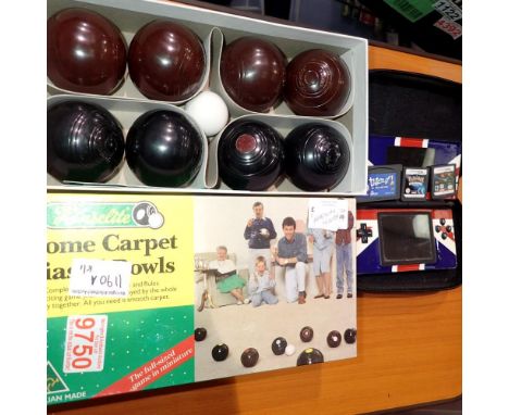 Boxed set of carpet bowls, complete, and a Nintendo DS Lite. Not available for in-house P&amp;P