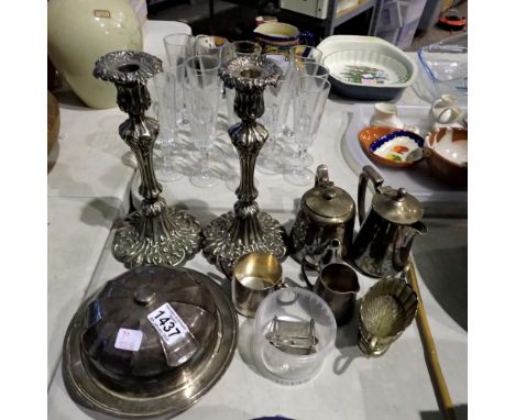 Eleven pieces of plated silver. Not available for in-house P&amp;P 