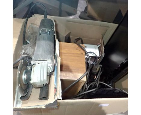 Mixed electrical to include four angle grinder and inspection lamp. Not available for in-house P&amp;P 