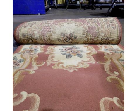Traditional style pink and gold carpet runner, W: 80 cm. Not available for in-house P&amp;P