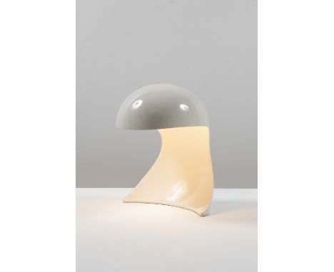 DARIO TOGNON (1936)Lampe de table DaniaCréation en 1969Edition ArtemideFonte d'aluminium peinteTafellamp 'Dania' Ontwerp 1969