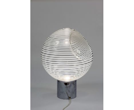 GINO VISTOSI (1925-1980)Lampe de table CobraCirca 1970Verre de Murano et métal chroméTafellamp 'Cobra'Omstreeks 1970Muranogla
