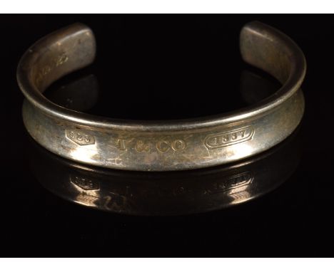 Tiffany &amp; Co hallmarked silver bangle/ cuff, 43.3g&nbsp;
