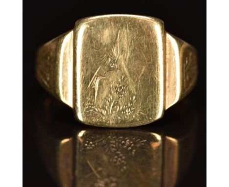 A 9ct gold signet ring with engraved bird decoration, 4.4g, size O