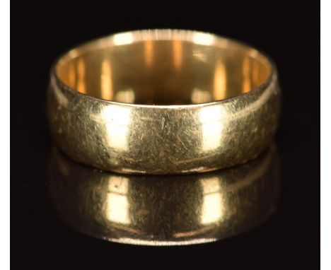 A 9ct gold wedding band / ring, 4.3g, size P