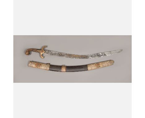 Oriental sabre for a honourable person, bowed steel blade, with gilded Islamic description, gilded bronze hand protection and