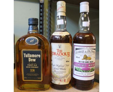 Tullamore 12 year old Irish Whiskey, 1 bottle The Equador Single Highland malt Scotch Whisky, 1 bottle Glenlivet 21year old W