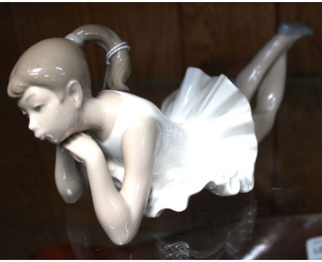 A Nao Sparish Ballerina figure