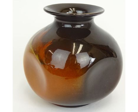 1900 Rookwood Pinched Vase With Leaf Motif and High Gloss Glaze. Artist signed Elizabeth Lincoln. Impressed Rookwood flame ma