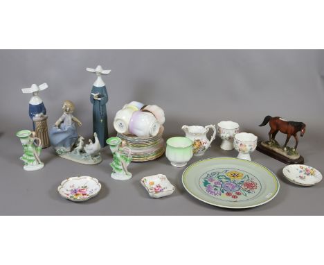 A collection of mixed ceramics including Royal Crown Derby, Poole, Royal Albert rainbow teaset, Lladro figures (AF) and Minto