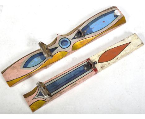 Hoopla - A pair of vintage 20th Century 50's / 60's fairground / funfair hand painted uprights / supports with each retaining