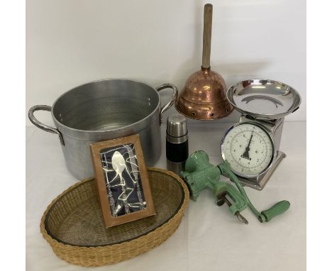 A collection of vintage and modern kitchenalia.  To include a large aluminium cooking pot, a copper short handled posher, Typ