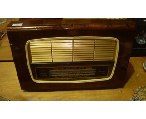 Vintage Regentone radio in wooden case