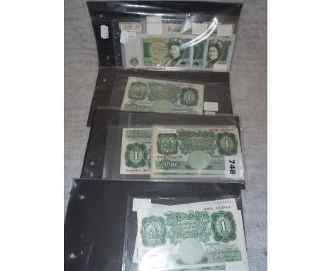 A COLLECTION OF VINTAGE POUND NOTES