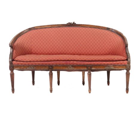 Louis XVI-Kanapee18. Jh., Buche, achtbeiniges Sofa, die spitz zulaufenden Rundbeine mit vertikalen Zügen, die Rückenlehne fli