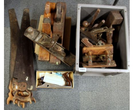A collection of good mixed woodworking tools.