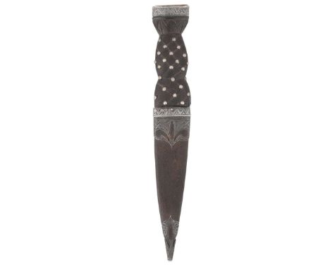  A VICTORIAN SGIAN DHU BIRMINGHAM 1897 the basket weave and silver studded handle with collet set citrine in engraved mount t