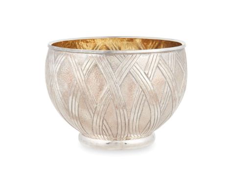  A CONTEMPORARY MODERN BRITANNIA STANDARD BOWL - REED COLLECTION GRAHAM STEWART, EDINBURGH 2007 of hemi-spherical form, chase